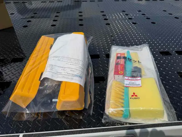 三菱 キャンター 2RG-FEB90(2WD)の写真39