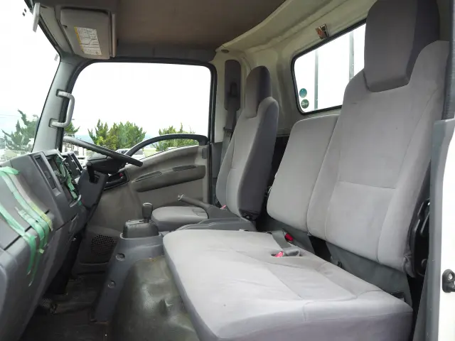日産 アトラス PKG-APR75N(2WD)の写真37