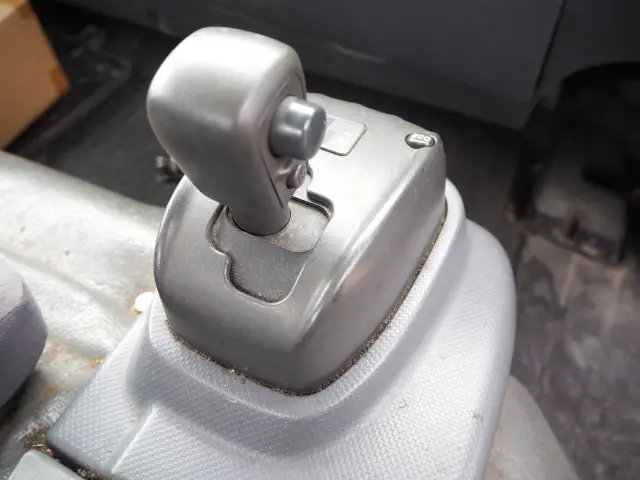 日産 アトラス PKG-APR75N(2WD)の写真42