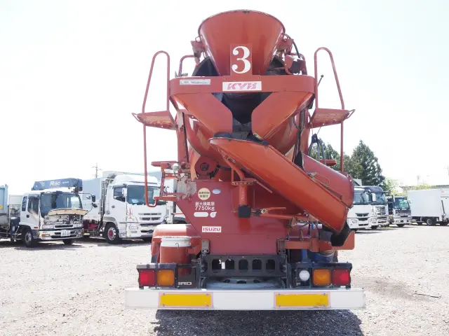 いすゞ フォワード PDG-FTR34S2(2WD)の写真4