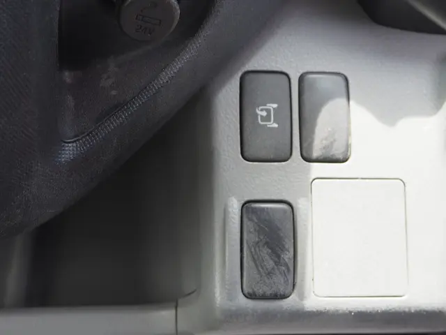 日野 デュトロ TKG-XZU700X(2WD)の写真47