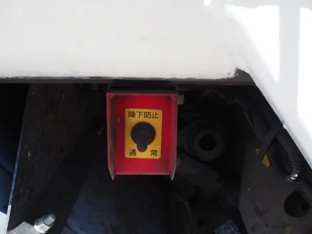 日野 デュトロ TPG-XZU600X(2WD)の写真37