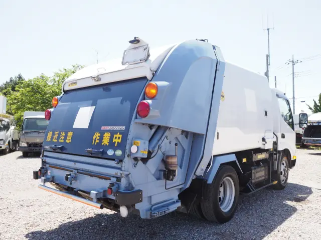日野 デュトロ TPG-XZU600X(2WD)の写真5