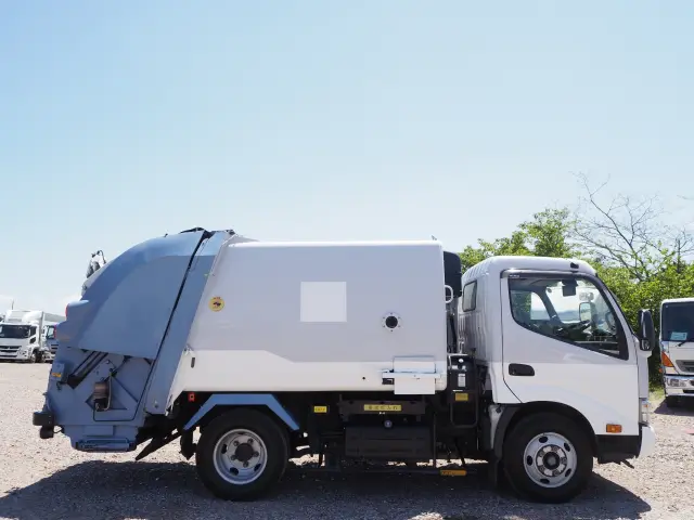 日野 デュトロ TPG-XZU600X(2WD)の写真6