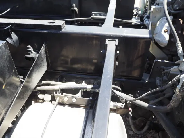 いすゞ フォワード 2RG-FTR90U2(2WD)の写真13