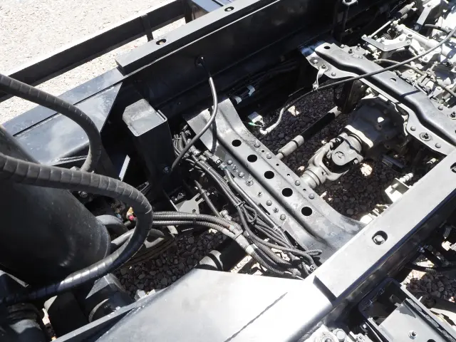 いすゞ フォワード 2RG-FTR90U2(2WD)の写真23