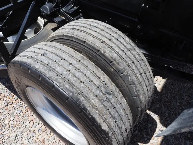 いすゞ フォワード 2RG-FTR90U2(2WD)の写真29