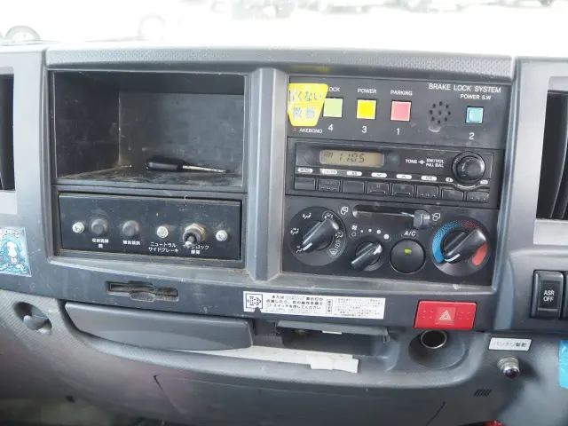 いすゞ エルフ SKG-NKR85YN(2WD)の写真49