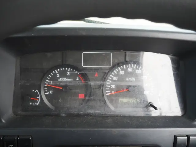 いすゞ エルフ SKG-NKR85YN(2WD)の写真50