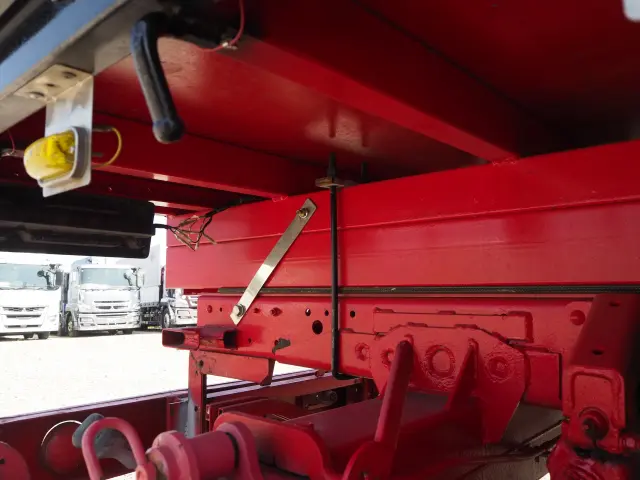 三菱 キャンター KK-FE53EEV(2WD)の写真29