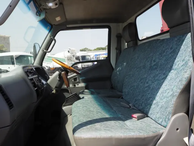三菱 キャンター KK-FE53EEV(2WD)の写真44