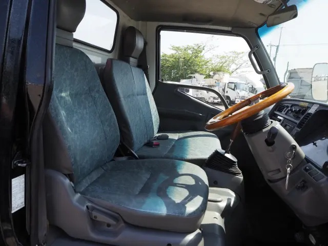 三菱 キャンター KK-FE53EEV(2WD)の写真45