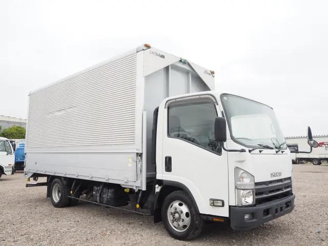 いすゞ エルフ BKG-NPR85AN(2WD)の写真7