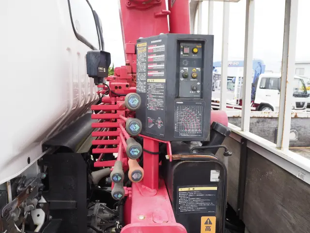 マツダ タイタン TKG-LPR85AR(2WD)の写真16