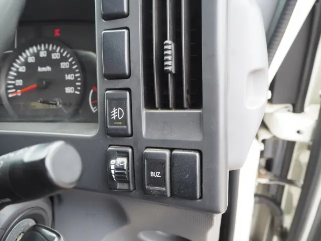 マツダ タイタン TKG-LPR85AR(2WD)の写真48