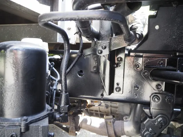 いすゞ フォワード TKG-FRR90S2(2WD)の写真18