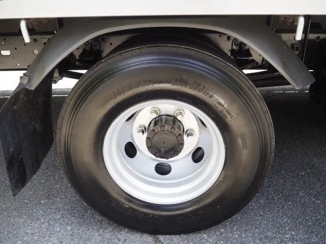 いすゞ フォワード TKG-FRR90S2(2WD)の写真20