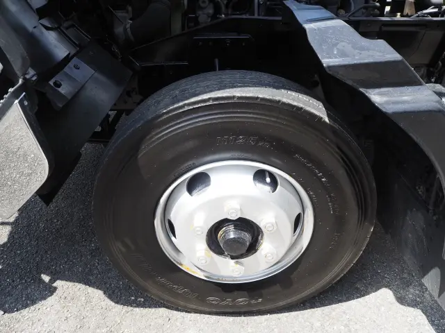 いすゞ フォワード TKG-FRR90S2(2WD)の写真30