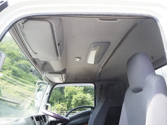 いすゞ フォワード TKG-FRR90S2(2WD)の写真34