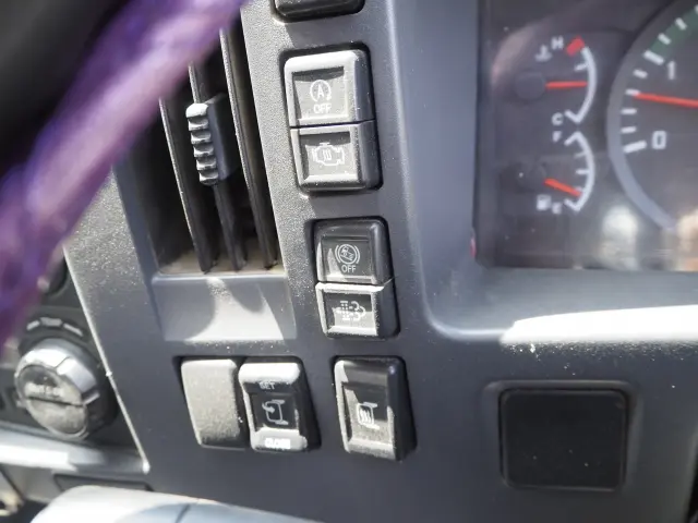 いすゞ フォワード TKG-FRR90S2(2WD)の写真43