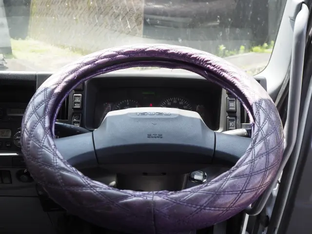 いすゞ フォワード TKG-FRR90S2(2WD)の写真46