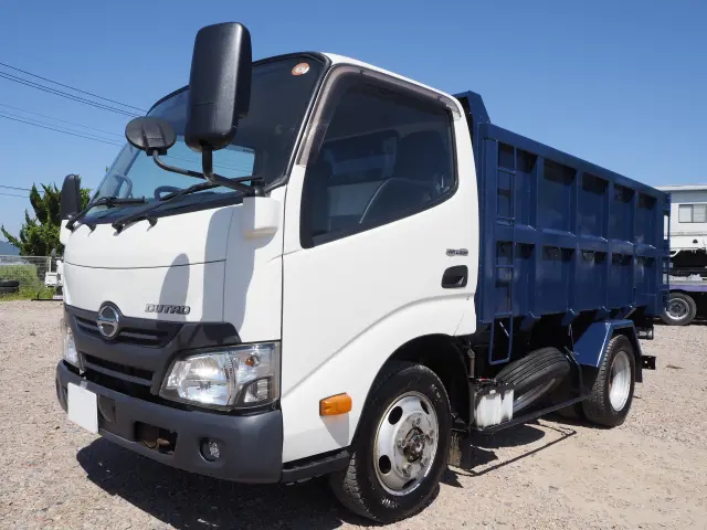 日野 デュトロ TKG-XZC675M(2WD)の写真1