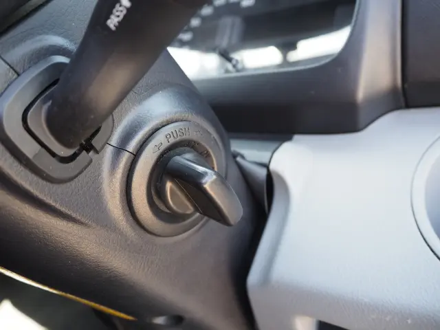 日野 デュトロ TKG-XZC675M(2WD)の写真50