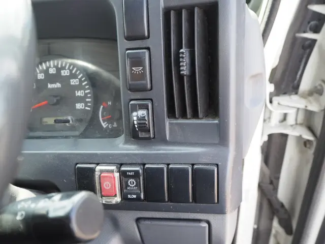 いすゞ エルフ TKG-NHS85AN(4WD)の写真46
