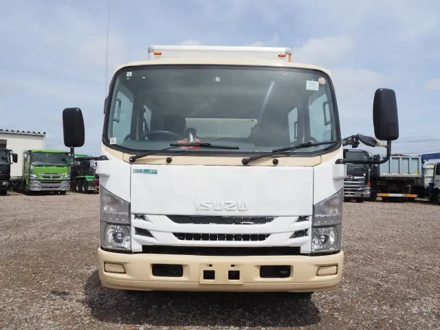 いすゞ エルフ TPG-NPR85AN(2WD)の写真8