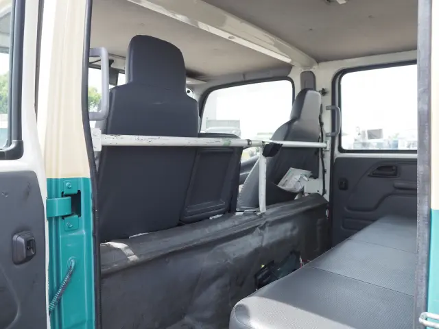 いすゞ エルフ TPG-NPR85AN(2WD)の写真31