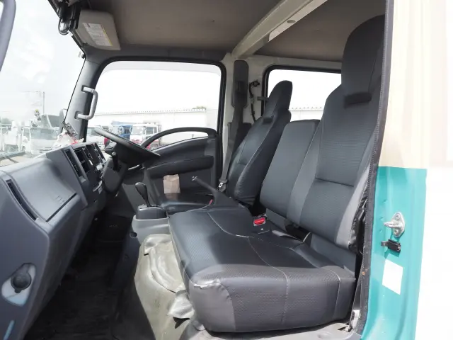 いすゞ エルフ TPG-NPR85AN(2WD)の写真35