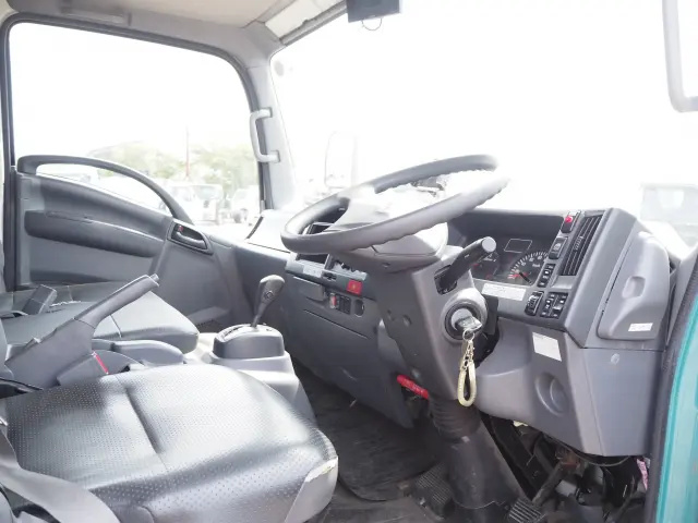 いすゞ エルフ TPG-NPR85AN(2WD)の写真41