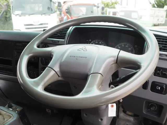 三菱 ファイター PA-FK71F(2WD)の写真43