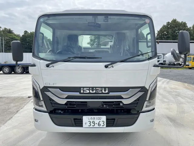 いすゞ エルフ 2TG-NPR88AM(2WD)の写真8
