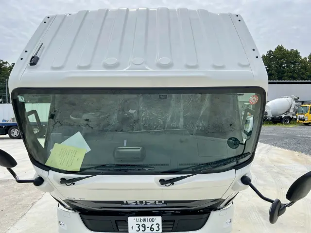 いすゞ エルフ 2TG-NPR88AM(2WD)の写真26