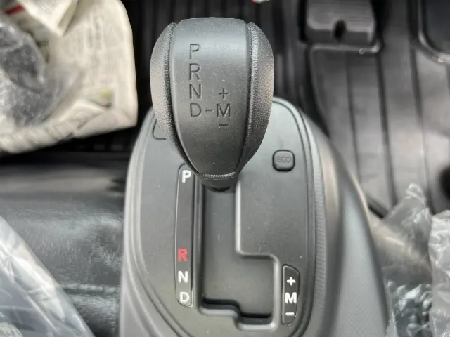 いすゞ エルフ 2TG-NPR88AM(2WD)の写真43