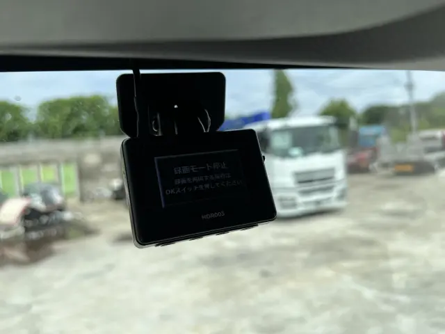 いすゞ エルフ 2TG-NPR88AM(2WD)の写真50