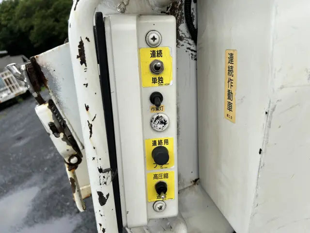 三菱 ファイター TKG-FK72FY(2WD)の写真26