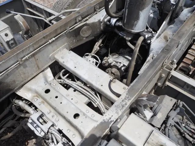 日野 プロフィア QPG-FS1AKDA(6x4)の写真36