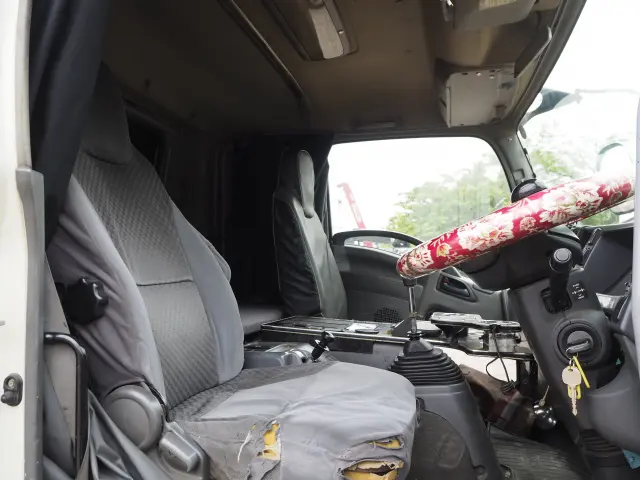 いすゞ フォワード PDG-FTR34S2(2WD)の写真41