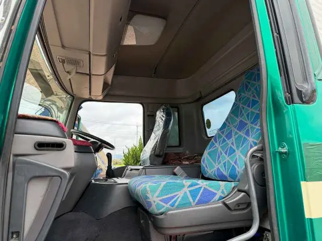 日野 プロフィア KL-SH4FDGA(2WD)の写真26