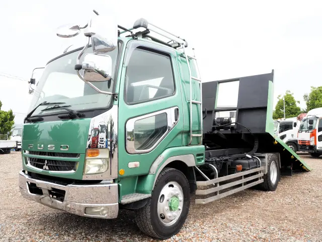 三菱 ファイター PJ-FK62FZ(2WD)の写真1
