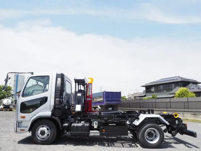 三菱 ファイター 2KG-FK72F(2WD)の写真2