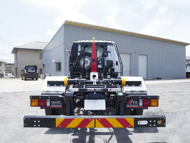 三菱 ファイター 2KG-FK72F(2WD)の写真4
