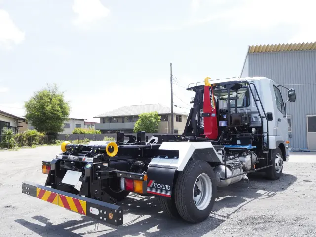 三菱 ファイター 2KG-FK72F(2WD)の写真5