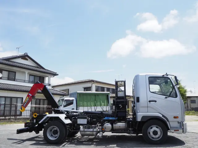 三菱 ファイター 2KG-FK72F(2WD)の写真9