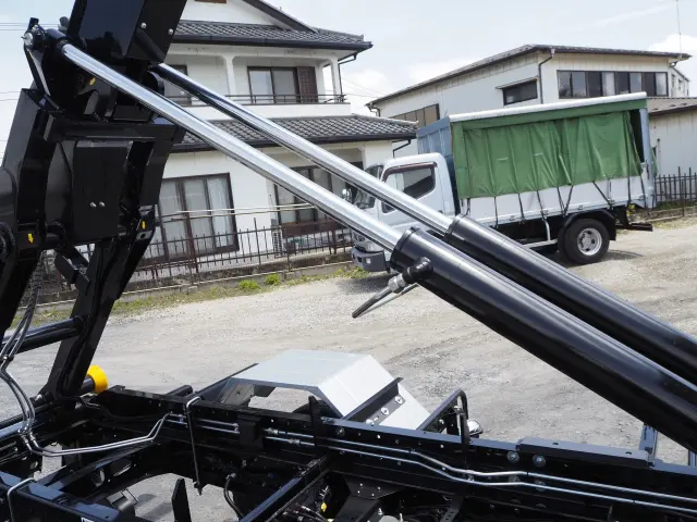 三菱 ファイター 2KG-FK72F(2WD)の写真15