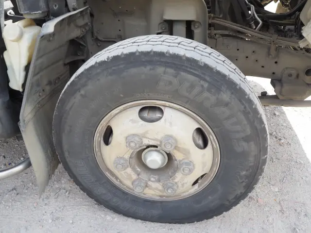 いすゞ エルフ KK-NPR75PR(2WD)の写真11