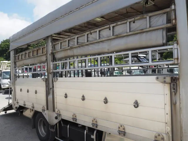 いすゞ エルフ KK-NPR75PR(2WD)の写真14