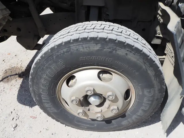いすゞ エルフ KK-NPR75PR(2WD)の写真36